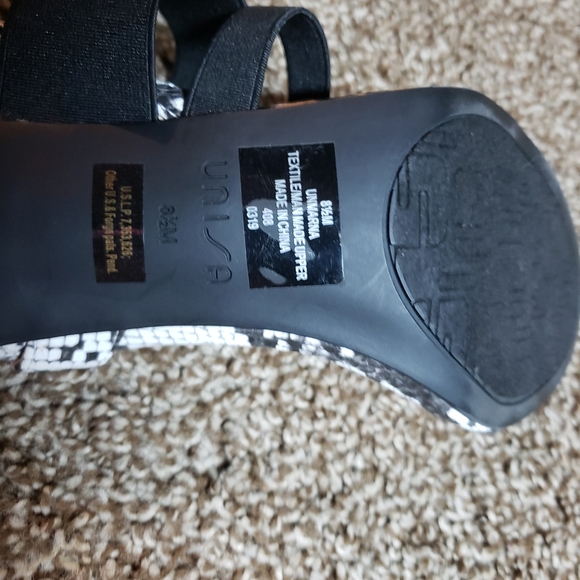 Snake Print Heels - Picture 9 of 9